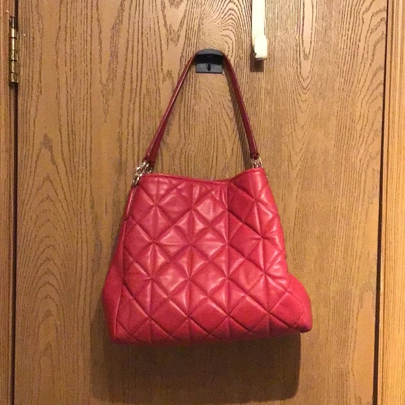 Coach Phoebe Shoulder Bag Red Quilted Leather - Picture 3 of 13